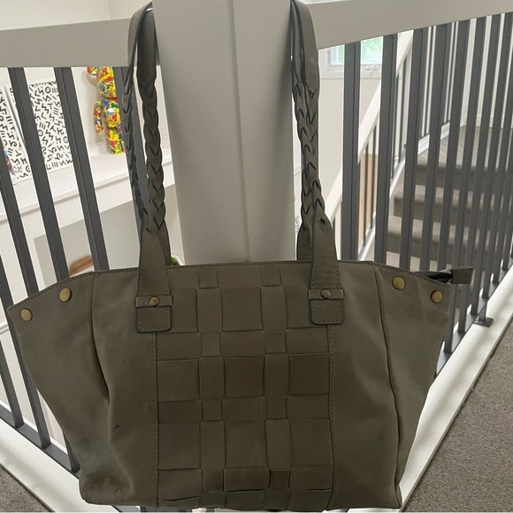 Born Nubuck leather purse. - Picture 1 of 6